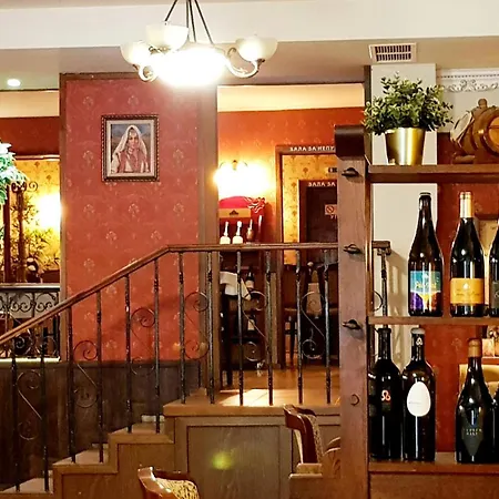 Миналият Век Hotel *
